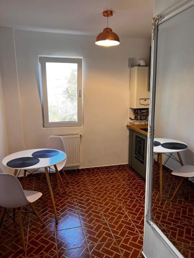 Garsoniera Flamingo Garii 4 Braşov Exterior foto